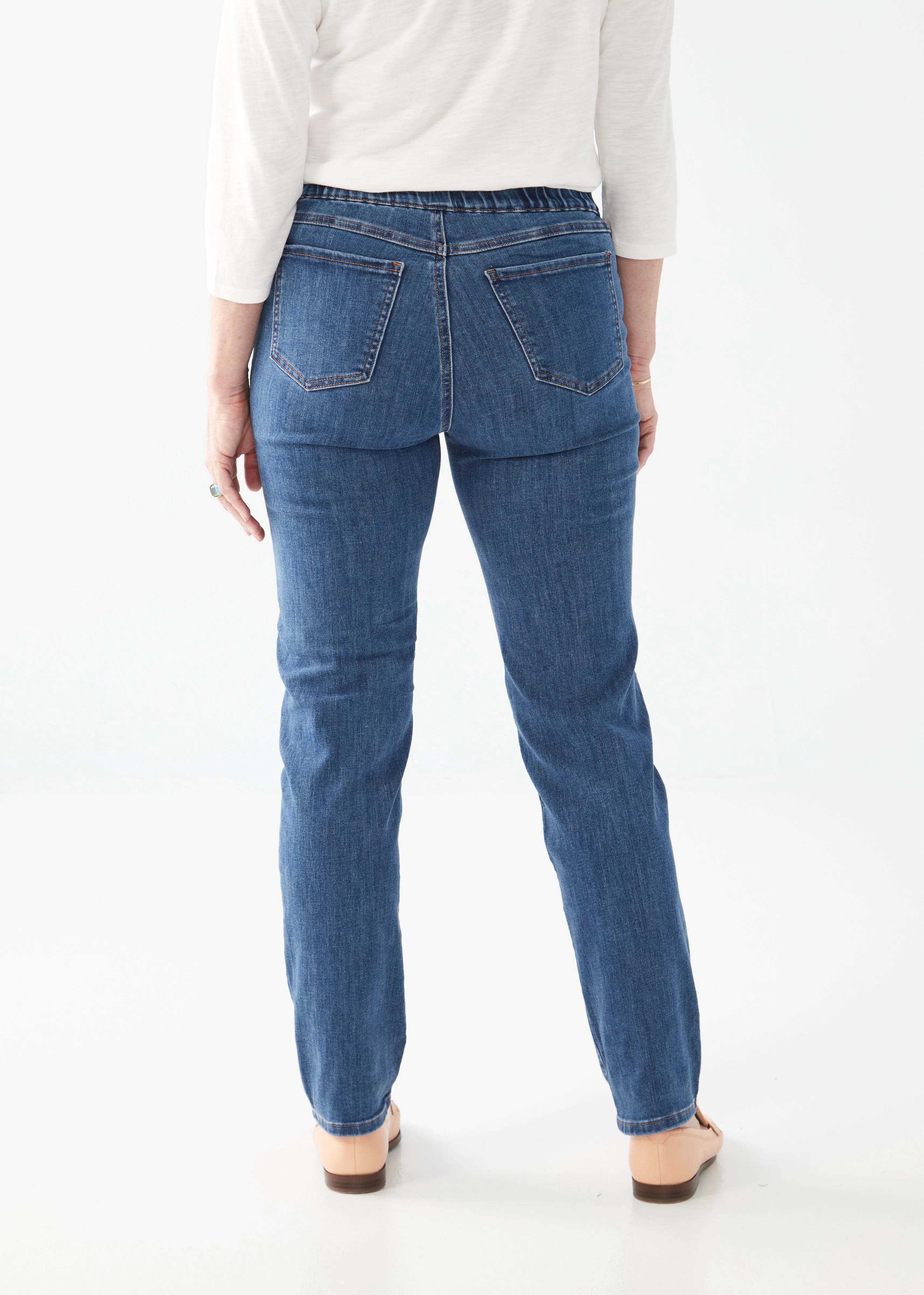 Pull-On Slim Straight Leg