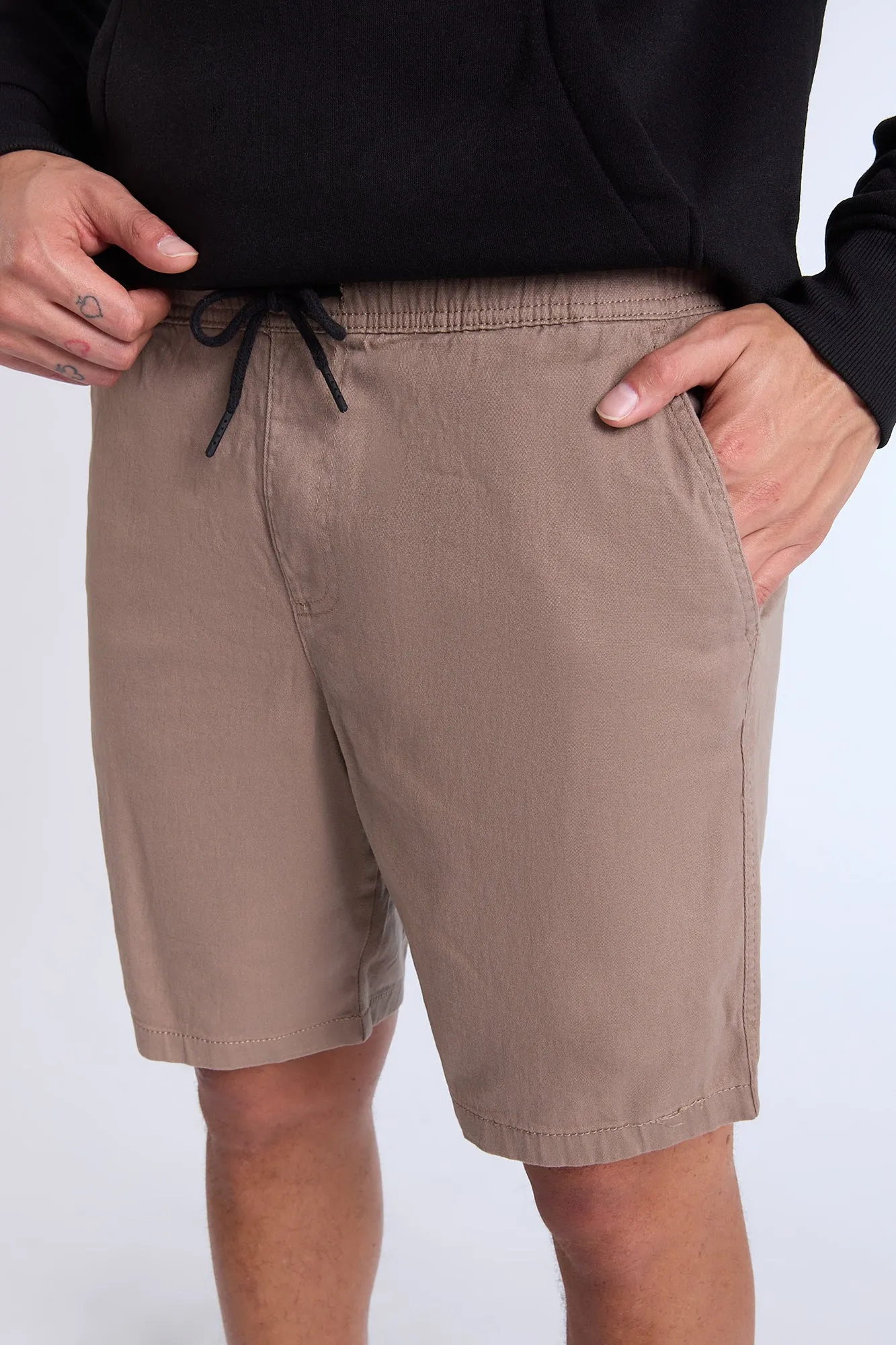 Twill 9" Jogger Shorts